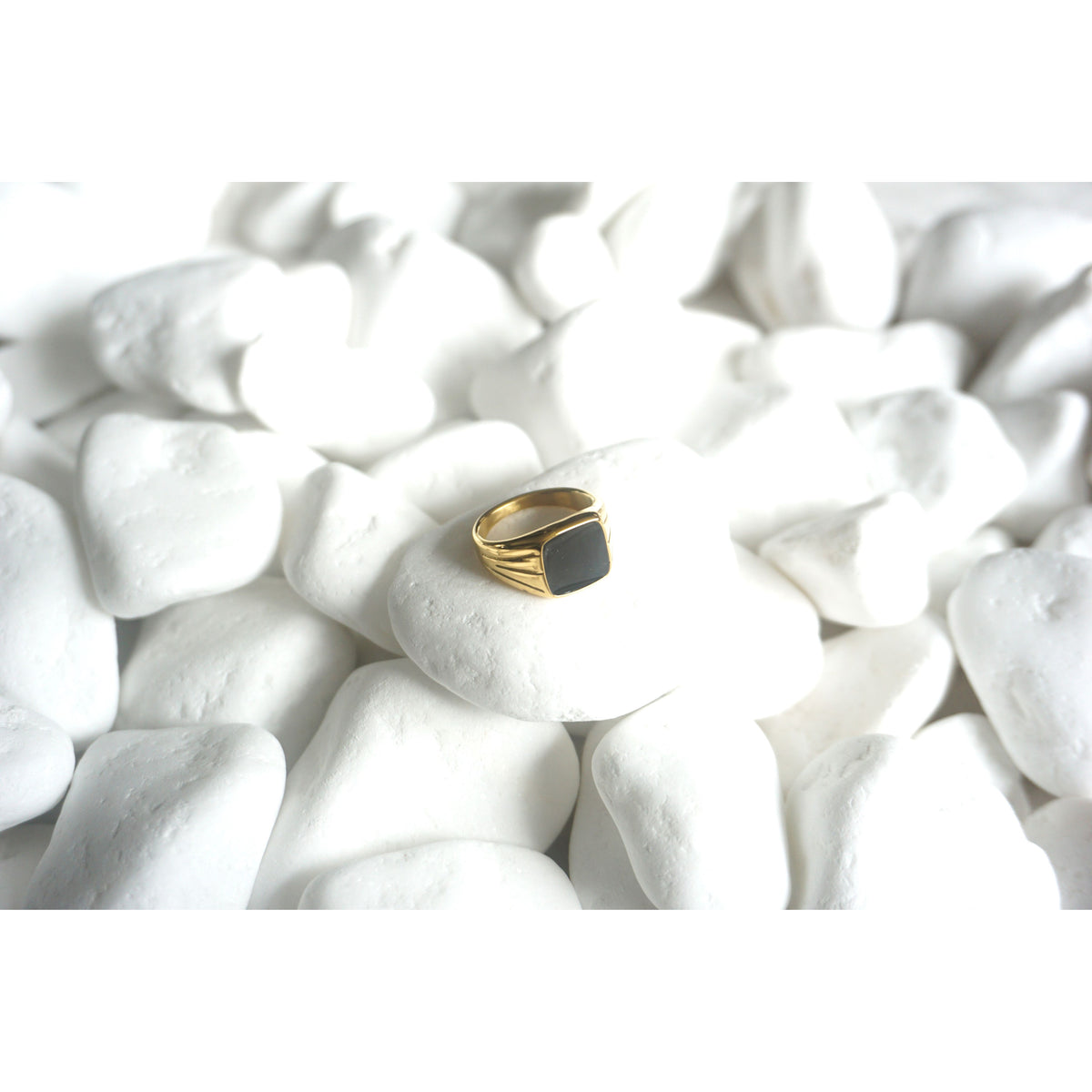 Hottie II Ring Gold
