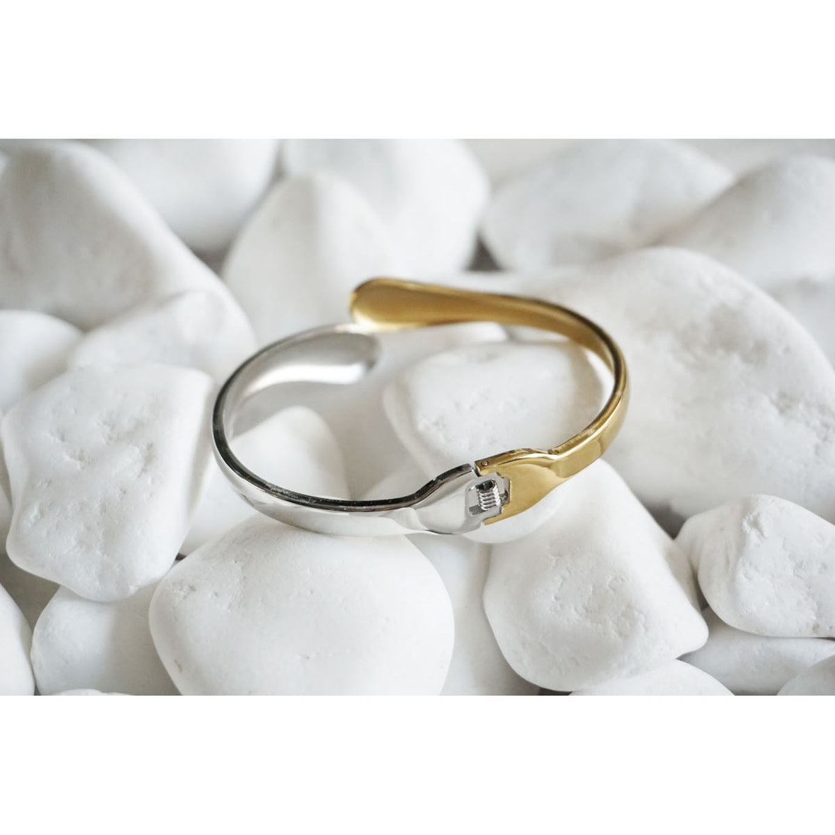 Miss Twisted Bangle Silver & Gold