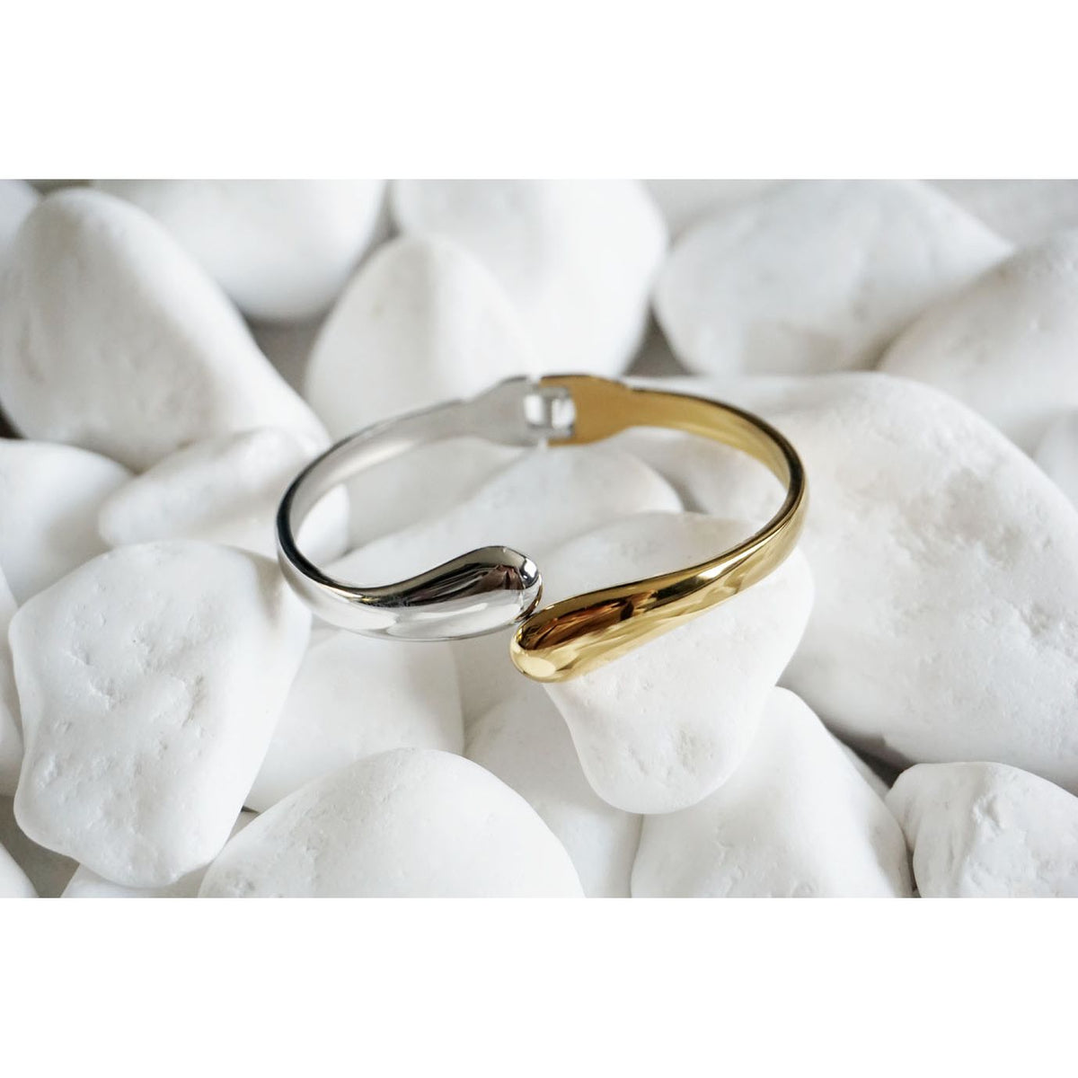Miss Twisted Bangle Silver & Gold