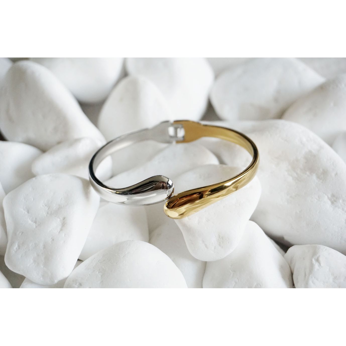 Miss Twisted Bangle Silver & Gold