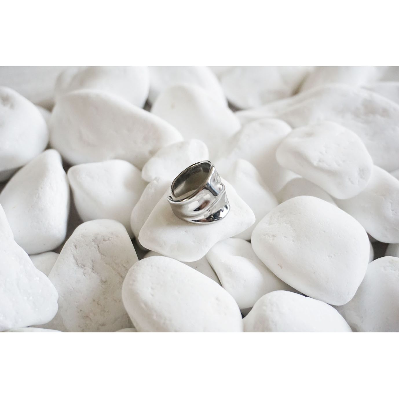 Miss Raw Ring Silver
