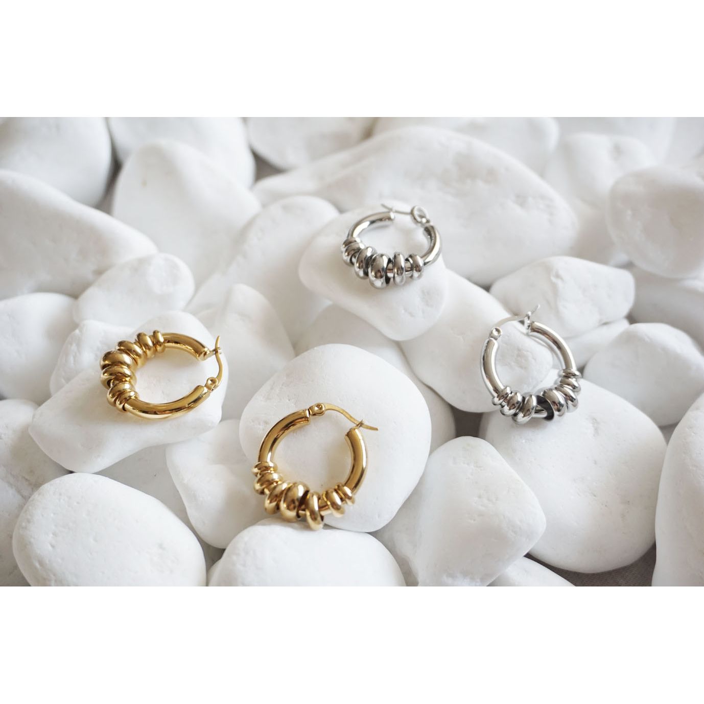Miss Halo Hoop Earrings Gold