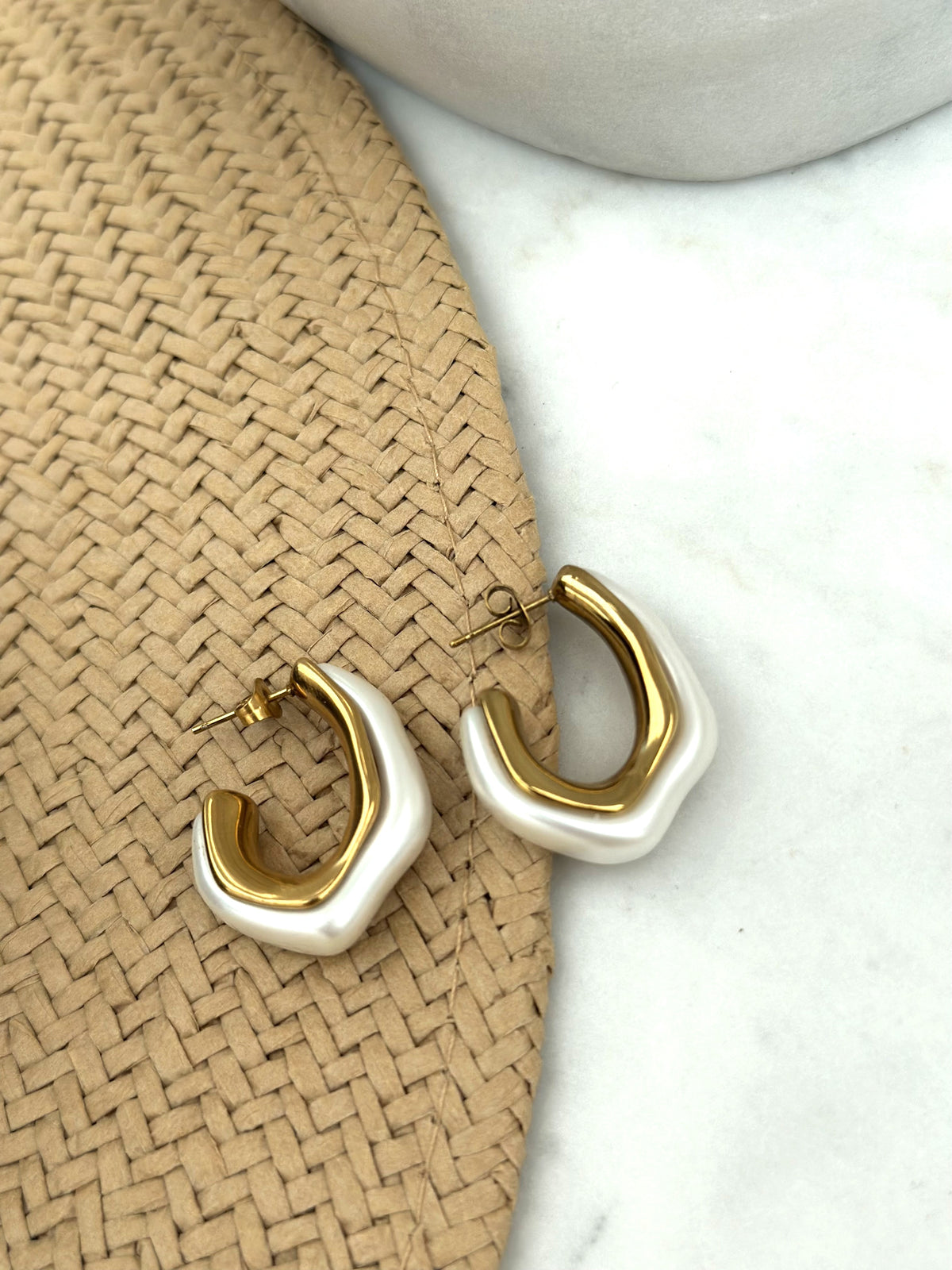 Pearl Flow Hoops