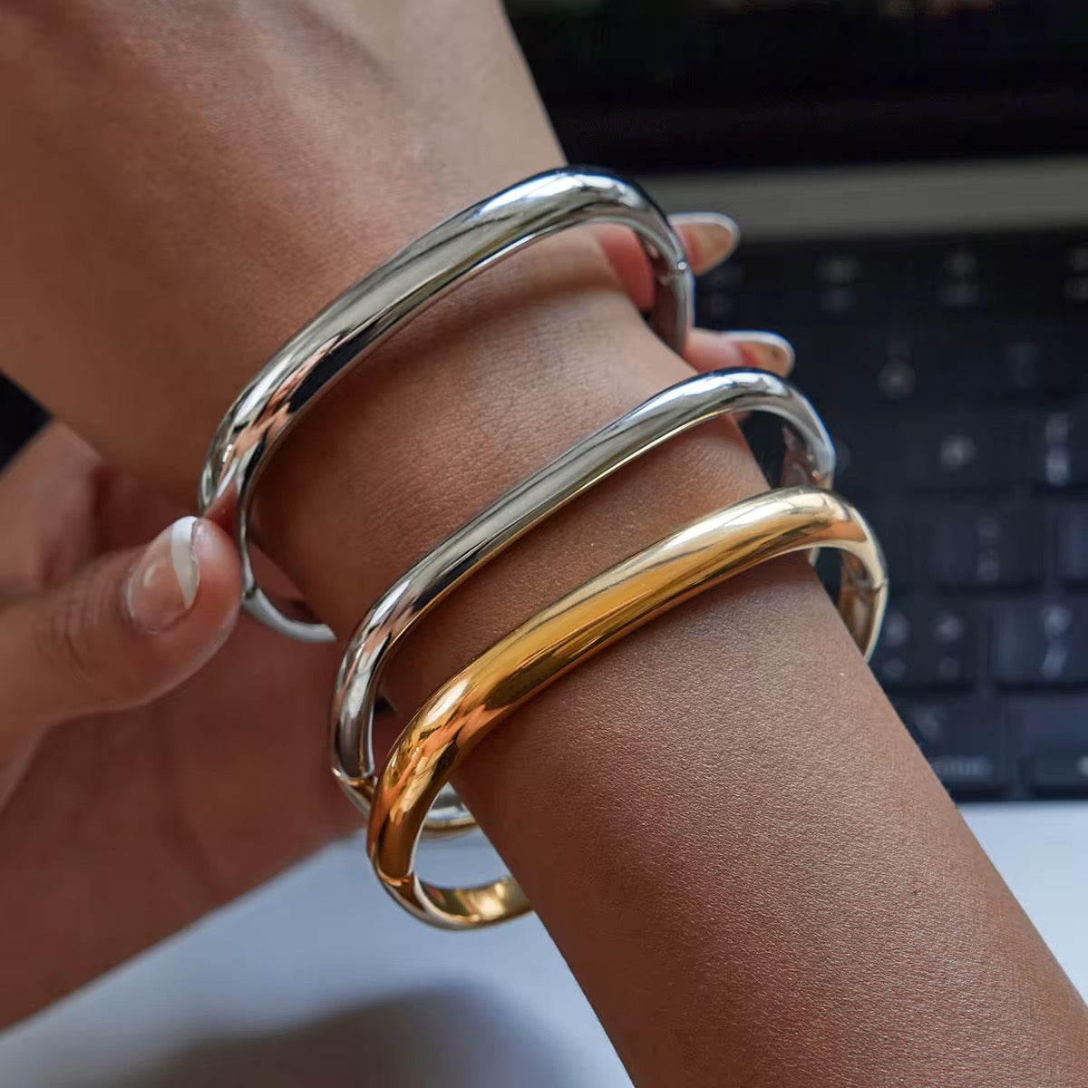 Miss Square Bangle Silver
