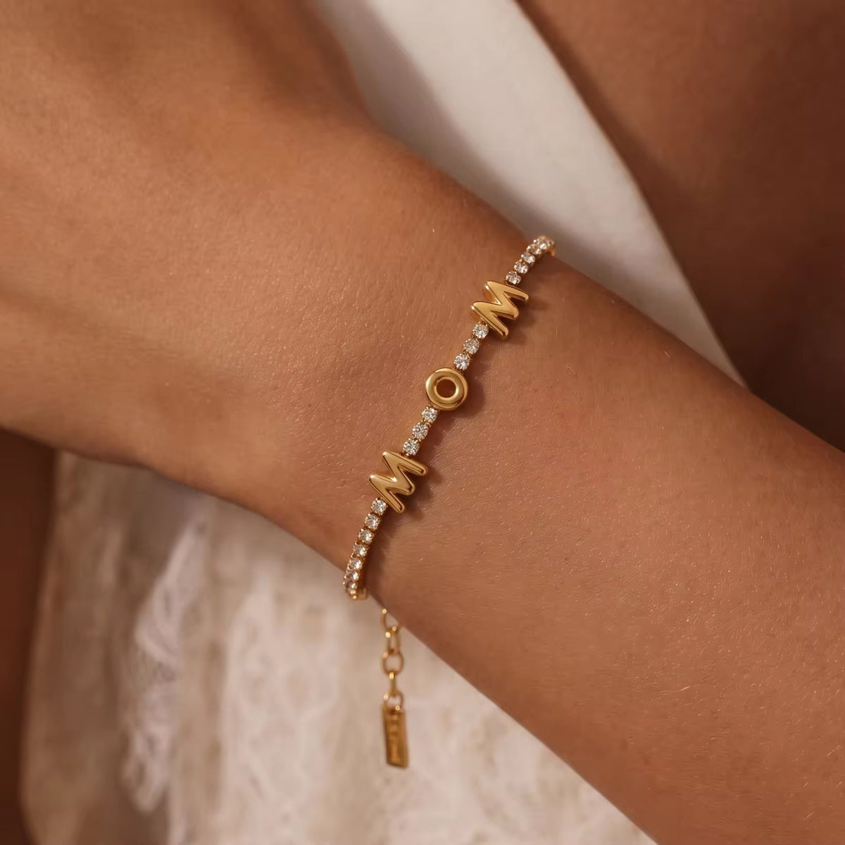 Simplicety Mom Bracelet
