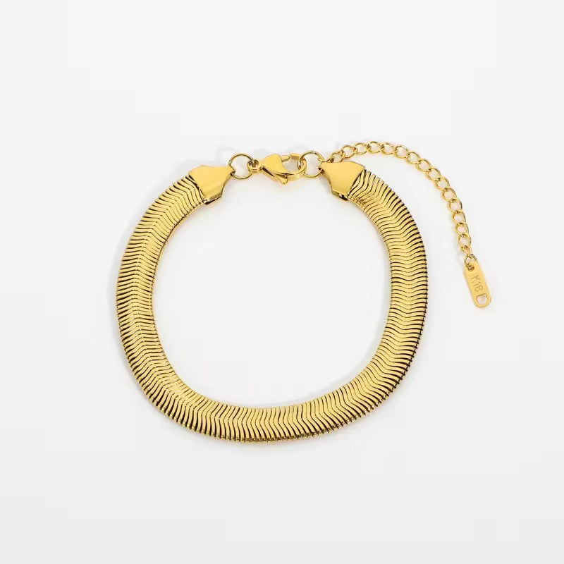 Chunky Snake Bracelet Gold